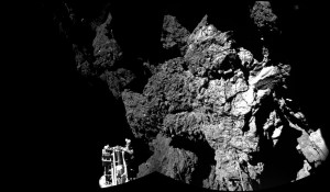 La première image prise par Philae depuis la surface de la comète - Crédit ESA/CNES