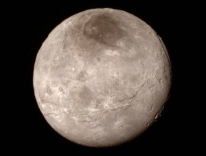 son satelite Charon - © www.nasa.gov